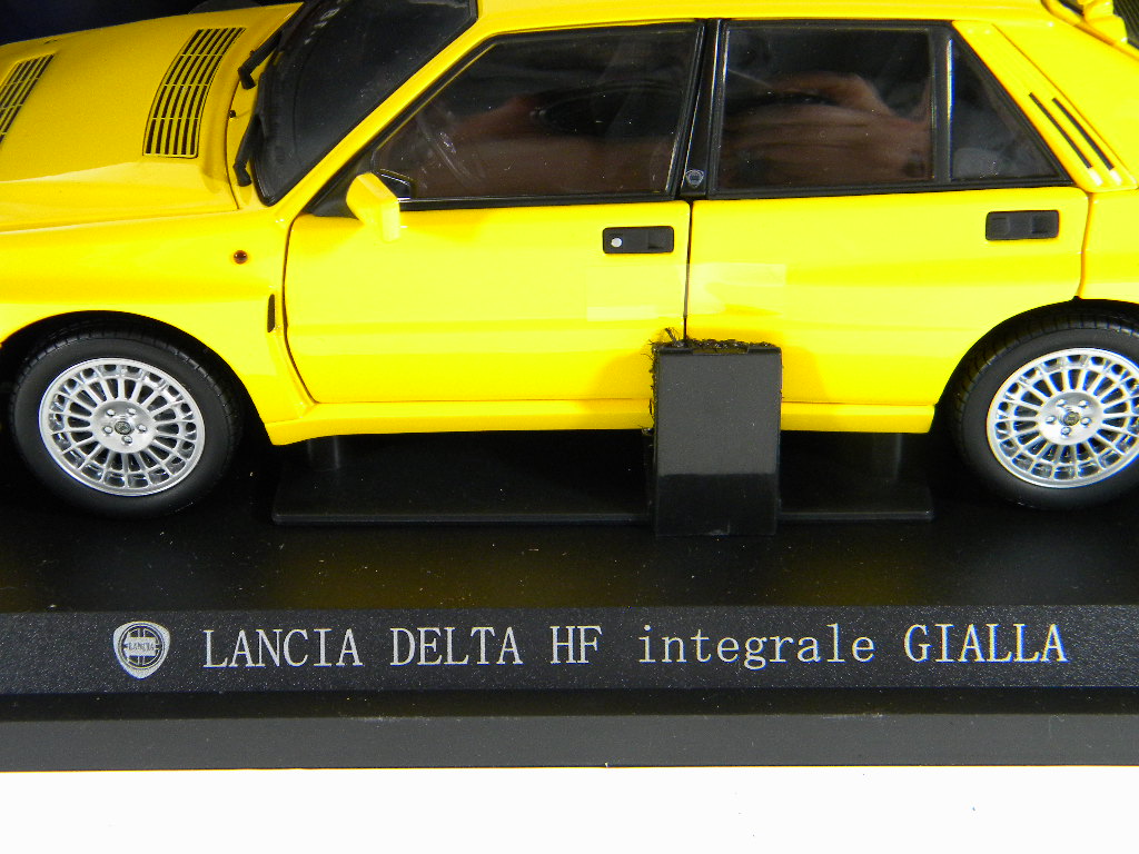 Lancia Delta HF Integreale (08341Y